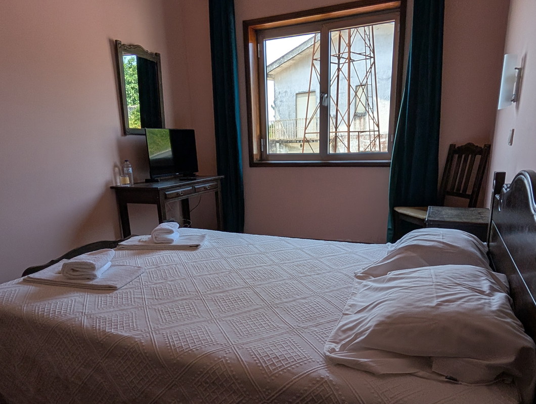 Foto 2, 1 x Cama de casal | Catavento