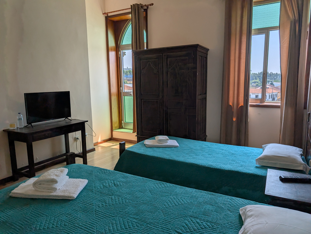 Foto 3, 2 x Cama de solteiro | Catavento